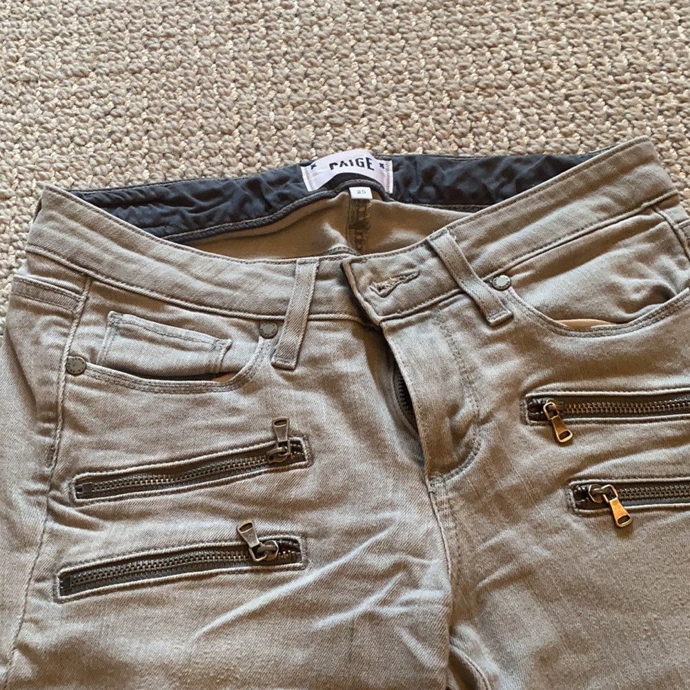 Paige jeans. Grey. Edgemont style. 25